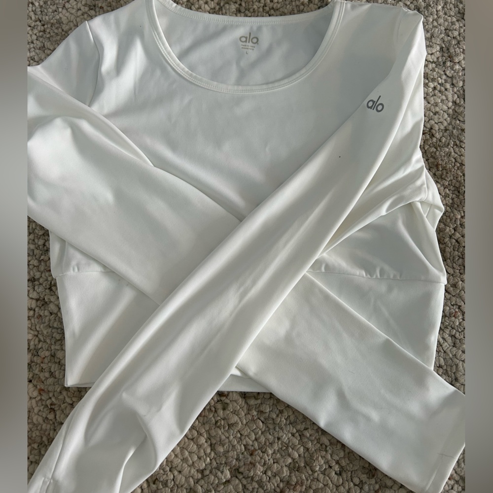 White long sleeve crop alo shirt